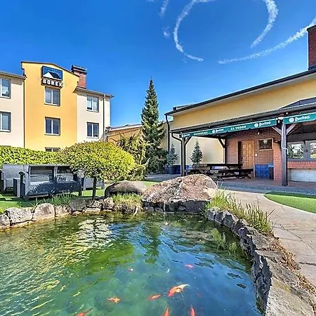 Hotel Za Vodou Hotel